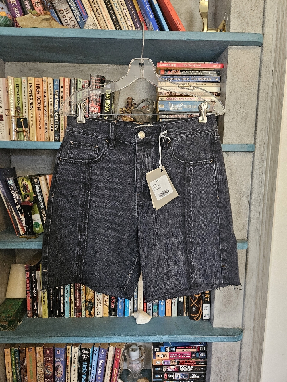 NWT Dala Partner Shorts Evening Black Size 27 Small - Picture 3 of 7